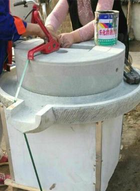 绿色面粉石磨机豆浆石磨机电动花岗岩石磨浆机价格