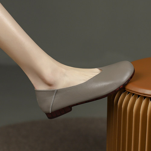 真皮妈妈鞋秋季新款浅口单鞋