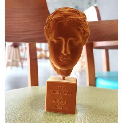 植绒海吉娅树脂雕像欧式简约时尚家装摆件品质玄关仿美艺术仿石膏