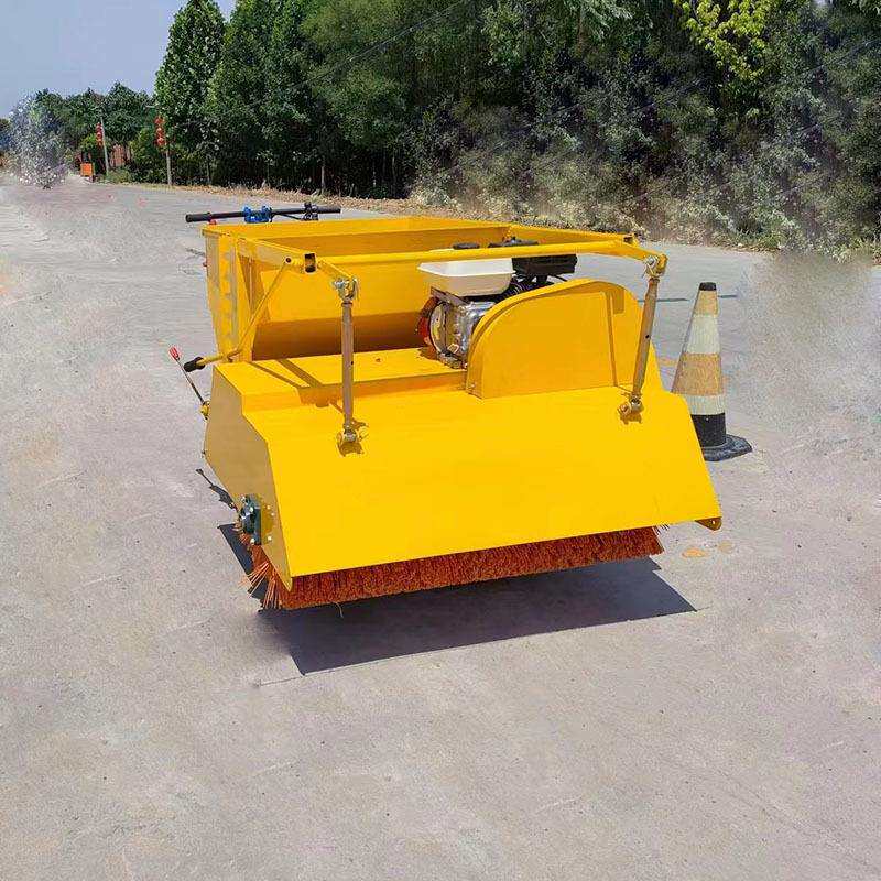 小型座驾式汽油草坪梳草机 冲砂梳草一体机 率植保机械0100是0