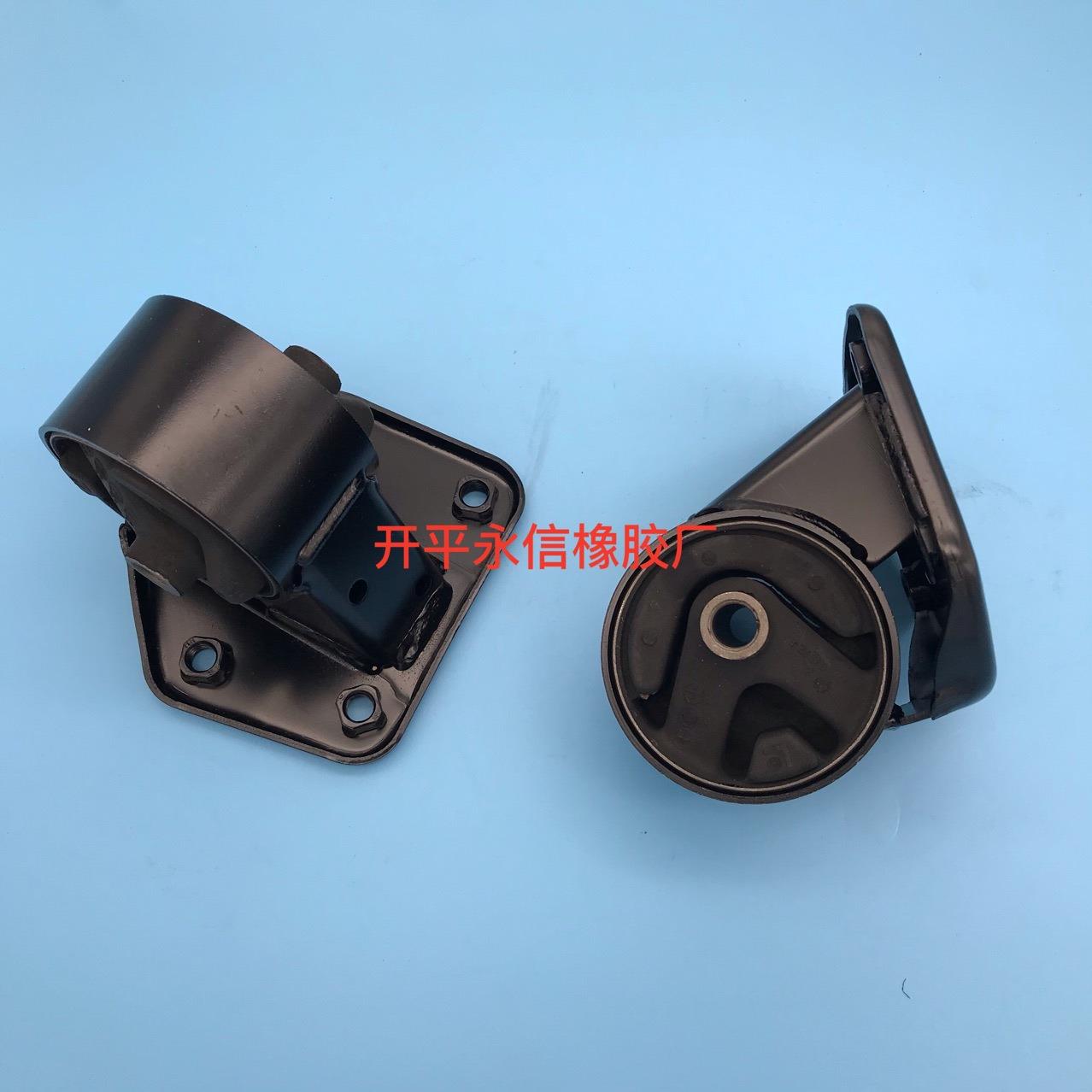 MB691251 MB691252 MR103177 厂家生产发动机机脚垫