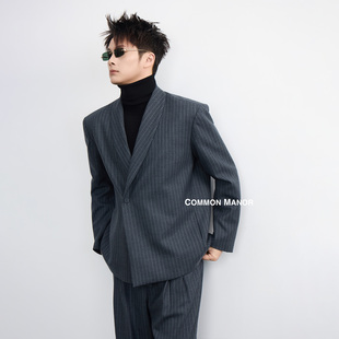 COM26SS【West coast羊毛条纹】浅灰色青果领条纹羊毛西服外套