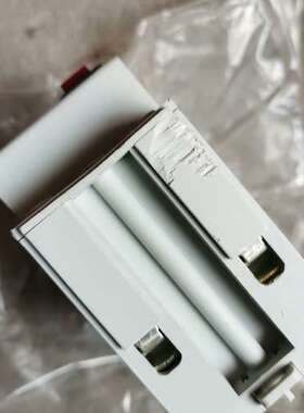 Wize 10A 带开关接触器 新的，外观有磨痕 按现状出