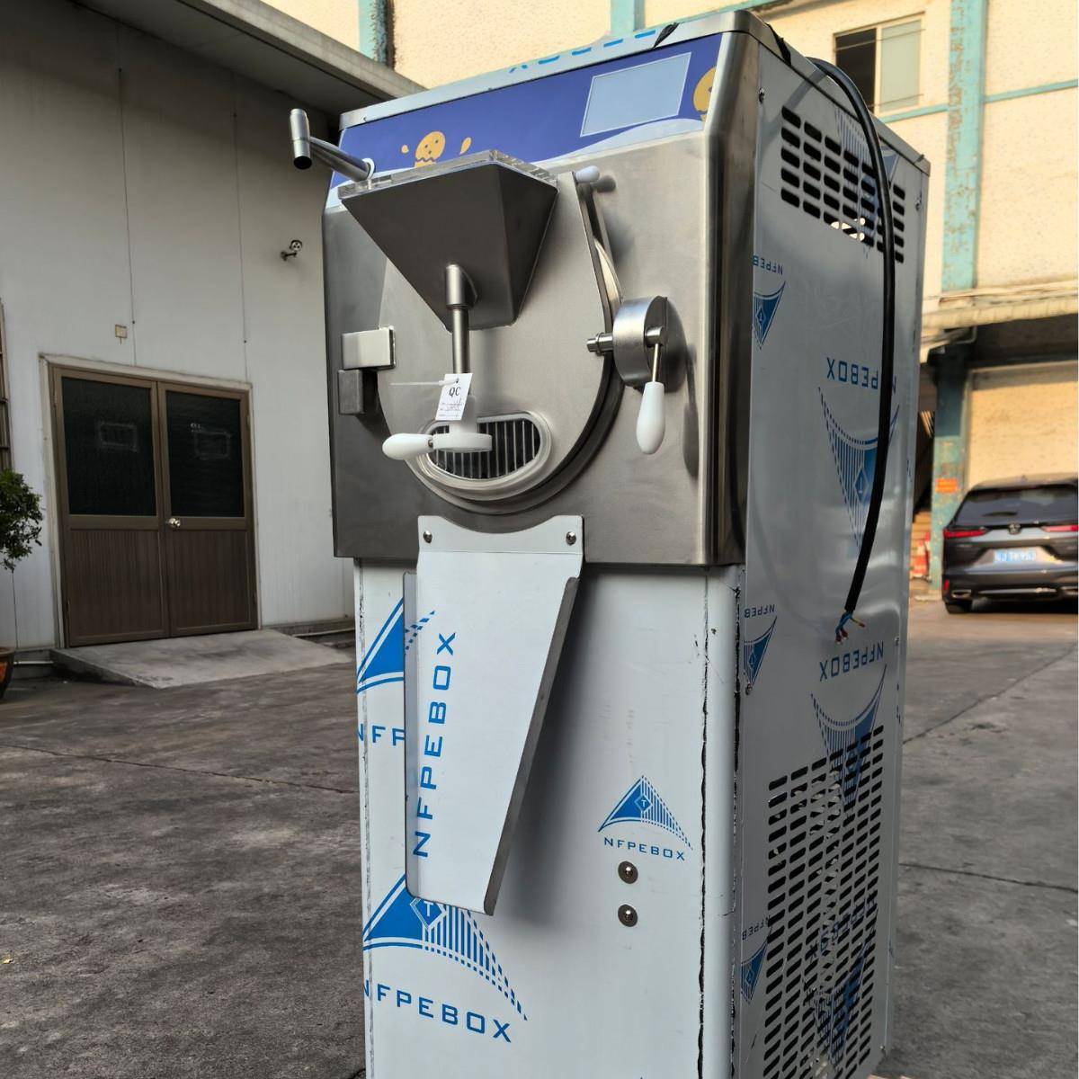 立式不锈钢硬冰淇淋机大容量硬冰机意式Gelato挖球雪糕机冰激凌机