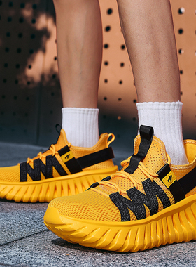 NHOT透气运动鞋2026新款软底防滑跑步鞋男女同款减震耐磨休闲鞋