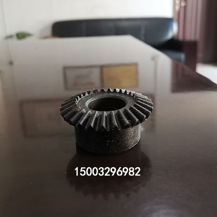 龙门铣床7.5KW套筒动力头铣头箱体配件一体伞型凸轮锥齿轮14齿