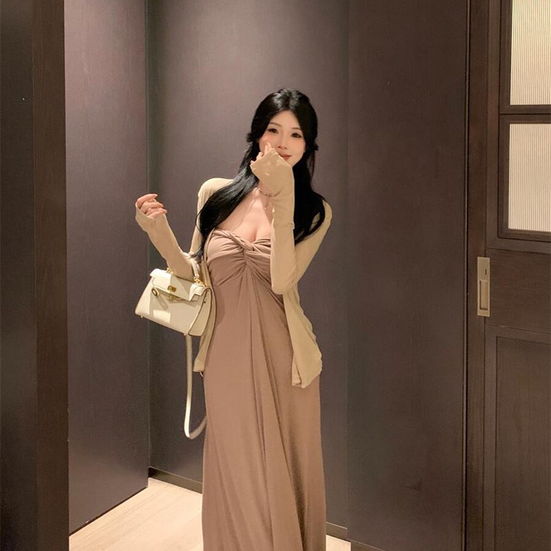 纯欲温柔扭结无袖抹胸连衣裙x女外搭防晒开衫气质显瘦吊带长裙套