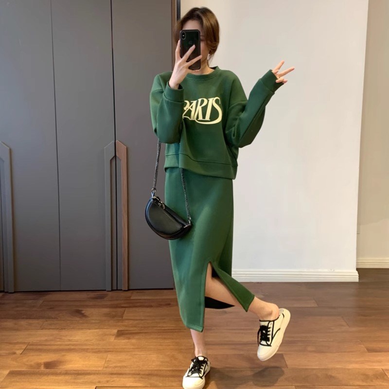胖MM运动套装女春秋小个子休闲卫衣多巴胺穿搭30S0斤特大码套装裙