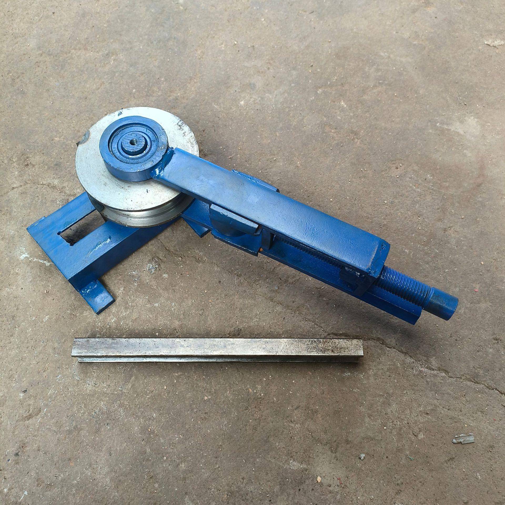 弯管器手动小型圆管折弯模具镀锌管不锈钢铁管弯管机厂家源头工厂
