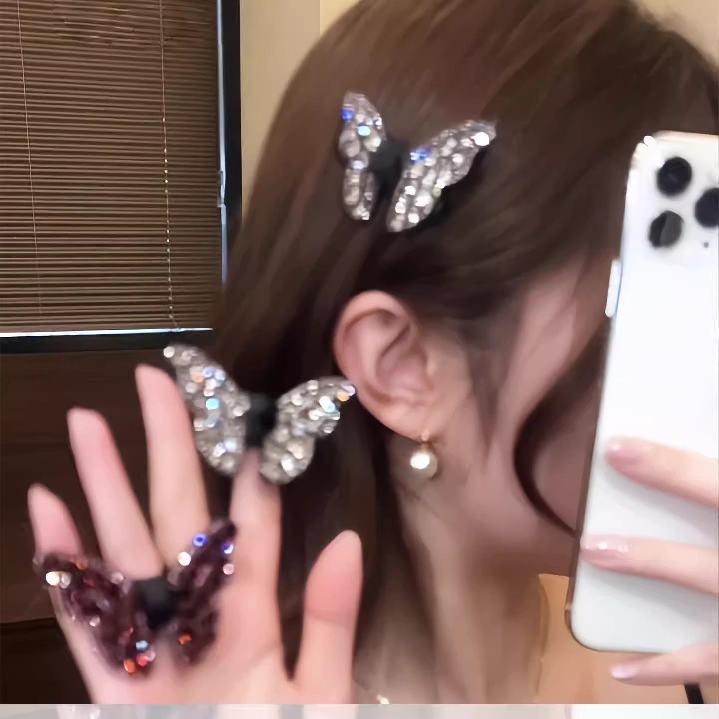 闪钻蝴蝶发夹头饰女高级感2026新款精致侧边小边夹发卡头发夹子,饰品/流行首饰/时尚饰品新,发饰,淘宝优惠券,粉丝福利购,淘宝优惠卷