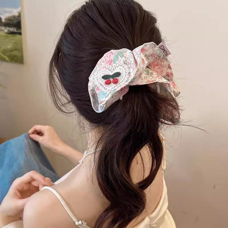 可爱粉色樱桃碎花方巾大肠发圈