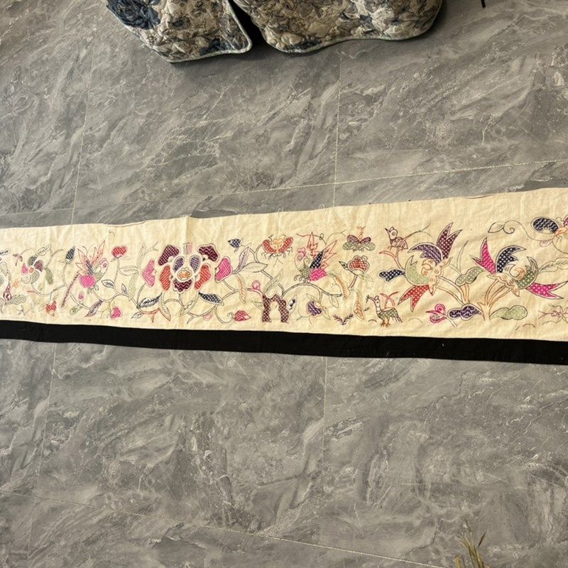 特色手工艺品纯手工刺绣苗w绣蜡染老绣背带百褶裙肚兜围腰绣条,特色手工艺,苗绣,淘宝优惠券,粉丝福利购,淘宝优惠卷