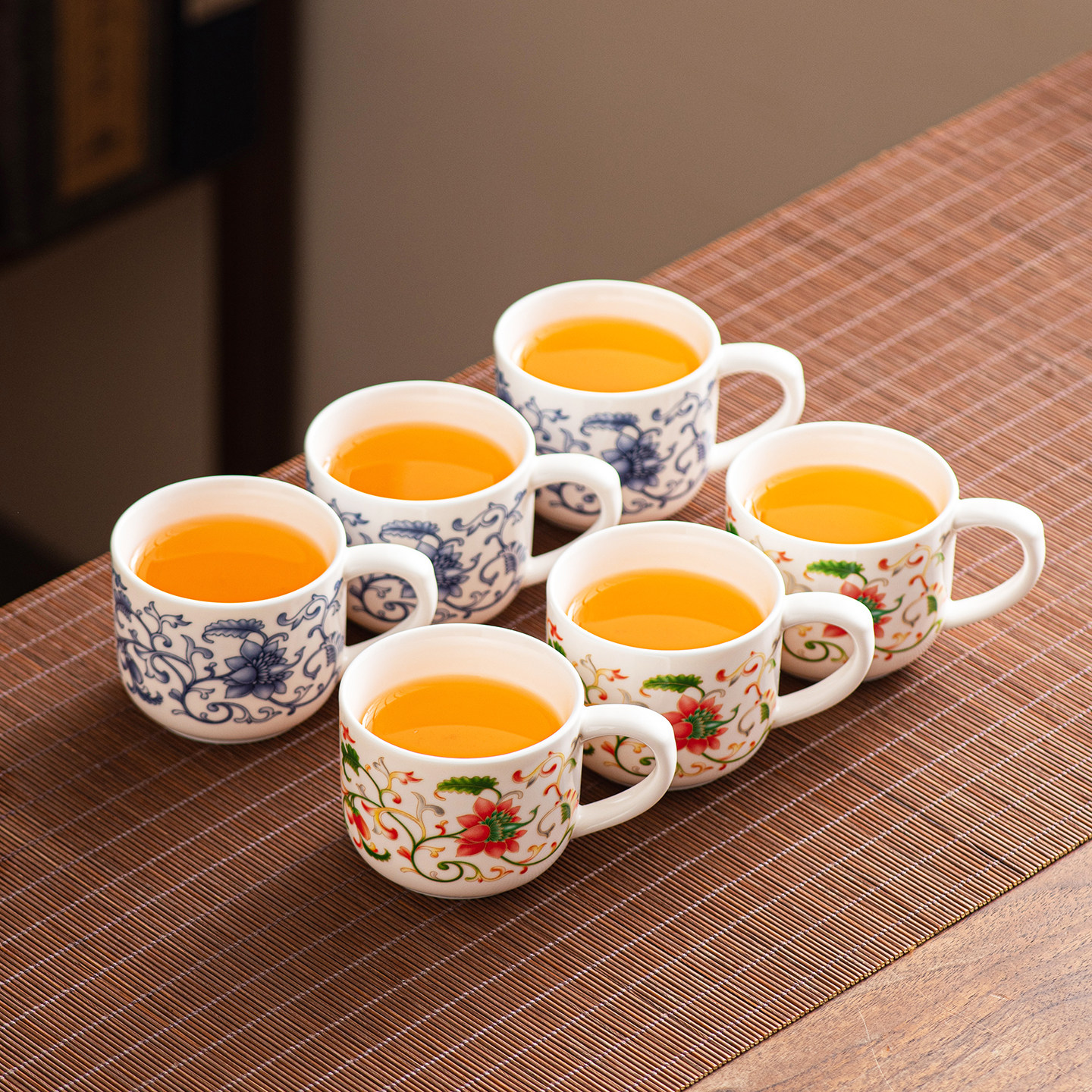 羊脂玉茶杯套装6祇品茗杯带把主人杯家用办公待客白瓷青花耳把杯