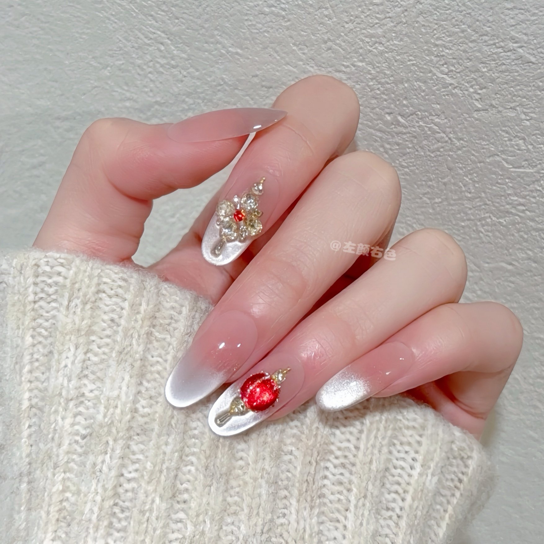 手工穿戴甲2025新款新年战甲红色立体灯笼瓷白猫眼温柔显白美甲贴,彩妆/香水/美妆工具,穿戴甲/甲片,淘宝优惠券,粉丝福利购,淘宝优惠卷