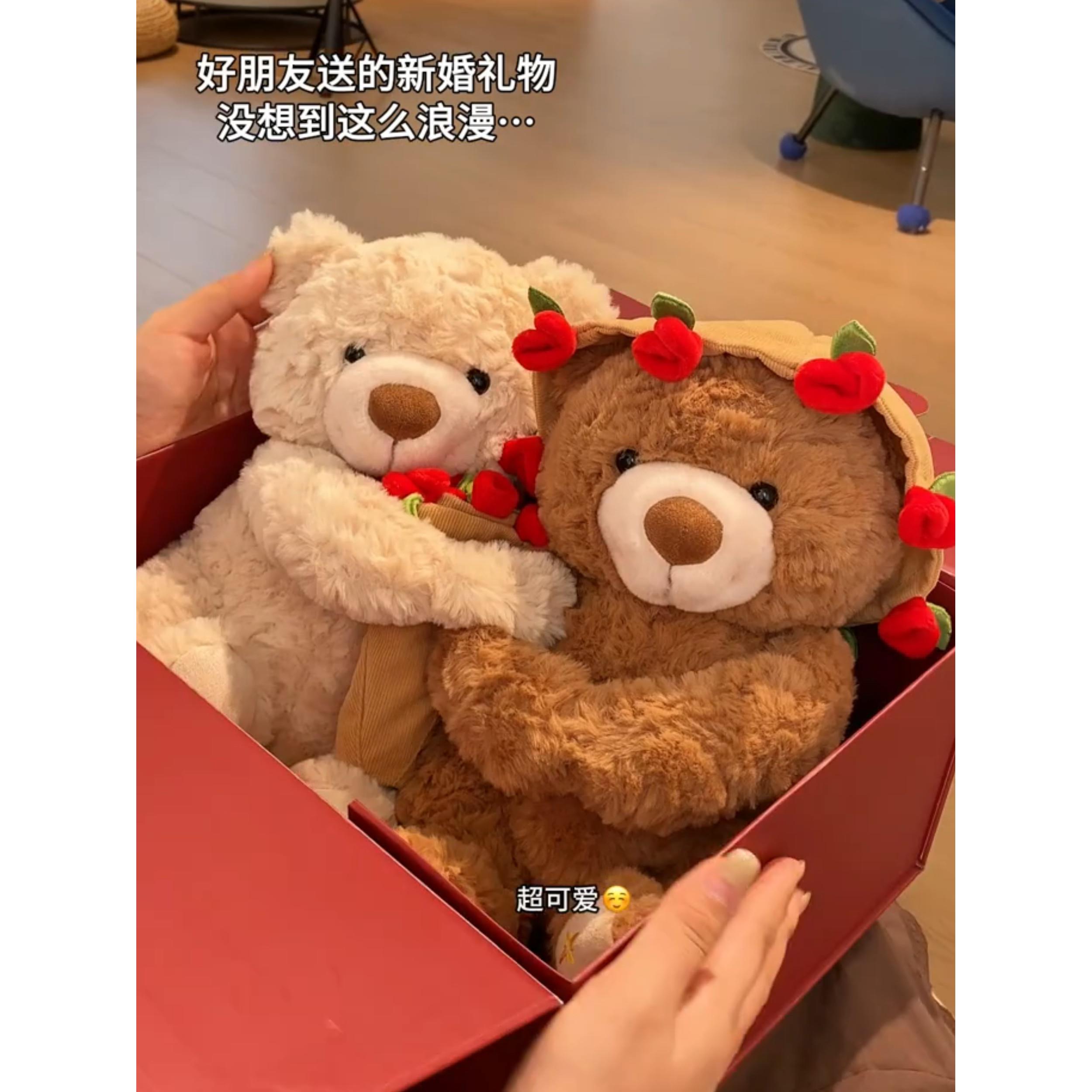压床娃娃一对结婚抱玫瑰小熊新款高档毛绒玩偶具婚床抱枕摆件礼物