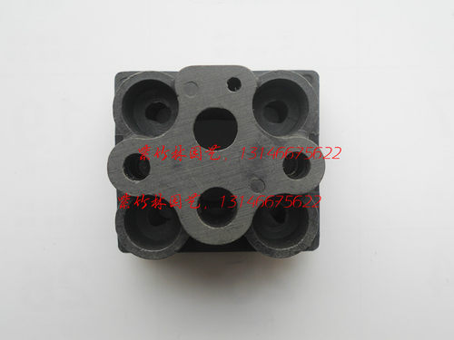 适用于小松绿篱机化油器胶木CHTZ6010/HTZ7510修枝剪化油器连接管