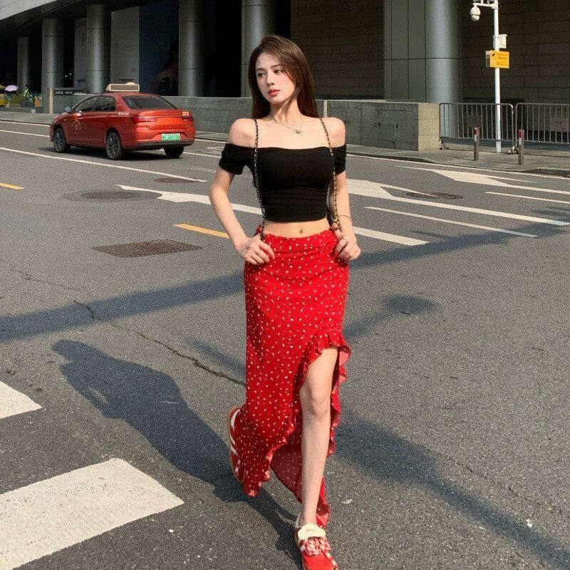 显瘦女不规则高腰开叉碎花夏季包臀裙半身裙红色荷叶边裙子中长款