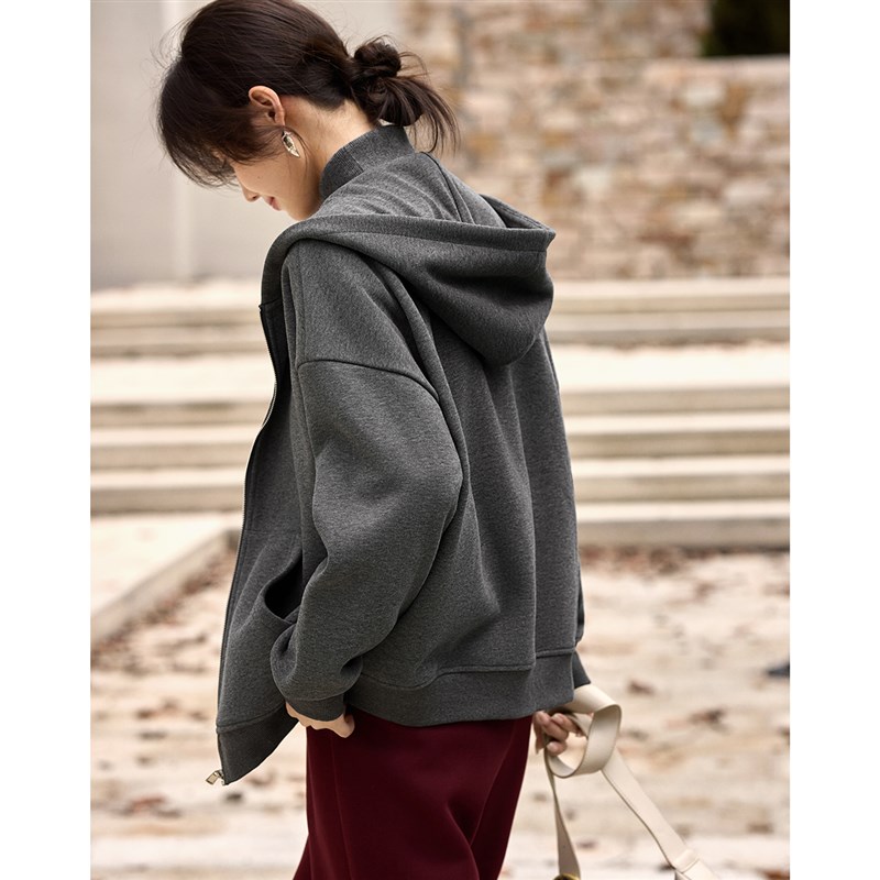 XWI欣未灰色棉质复合绒针织开衫女2024年冬季拉链式连帽休闲上衣