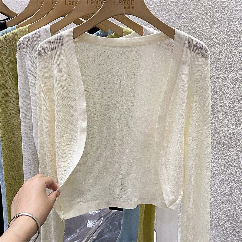 2024白色防晒针织开衫女夏季薄款配吊带裙子短款披肩外搭罩衫上衣,女装/女士精品,时尚防晒服,淘宝优惠券,粉丝福利购,淘宝优惠卷