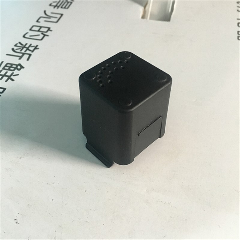 御品专车专用扶手箱智能空气净化器滤网车载空气净化器滤芯网香薰
