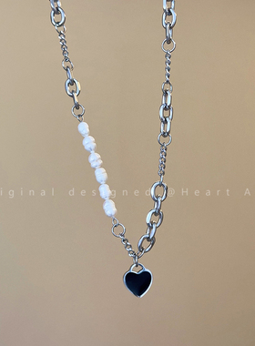 极速黑色爱心珍珠项链女秋冬2023年爆款嘻哈毛衣链甜X酷百搭简约