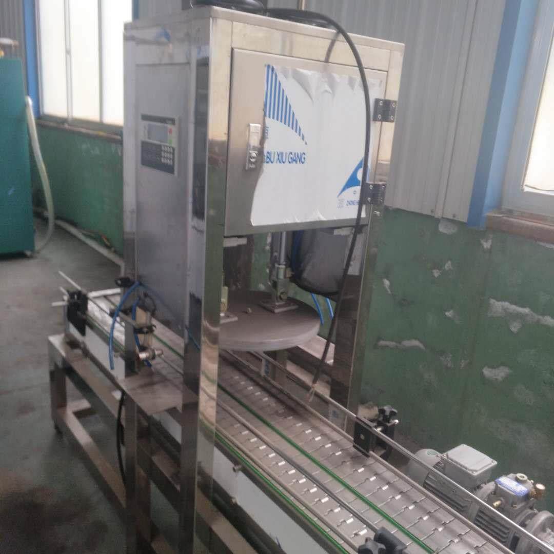 厂家直销产地货源润滑油机油防冻液塑料桶压盖机自动中桶压盖,五金/工具,其他机械五金,淘宝优惠券,粉丝福利购,淘宝优惠卷