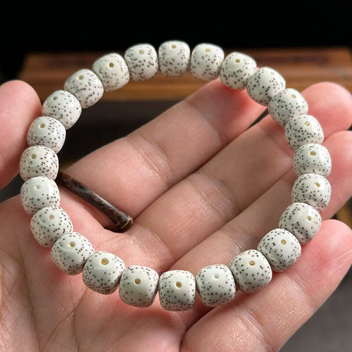 颗颗精挑 品相规整 月朗星稀