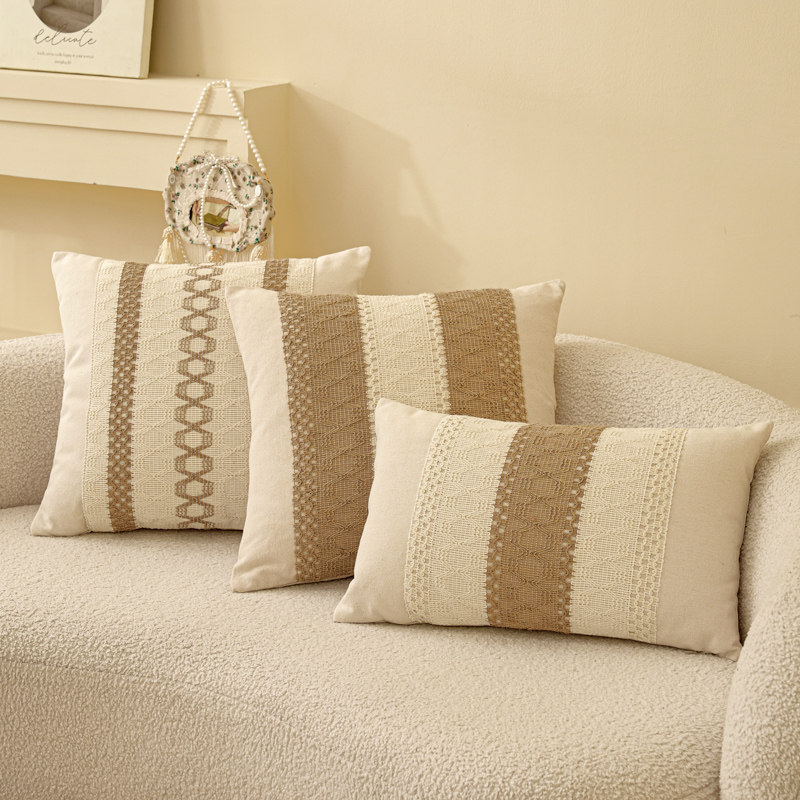 高级感棕色法式奶油风抱枕