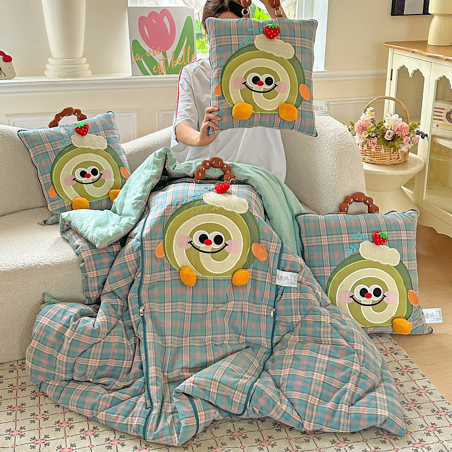 全棉 蛋糕卷 抱枕车用被子两用加厚二合一折叠午睡枕头沙发靠枕毯,居家布艺,抱枕被,淘宝优惠券,粉丝福利购,淘宝优惠卷