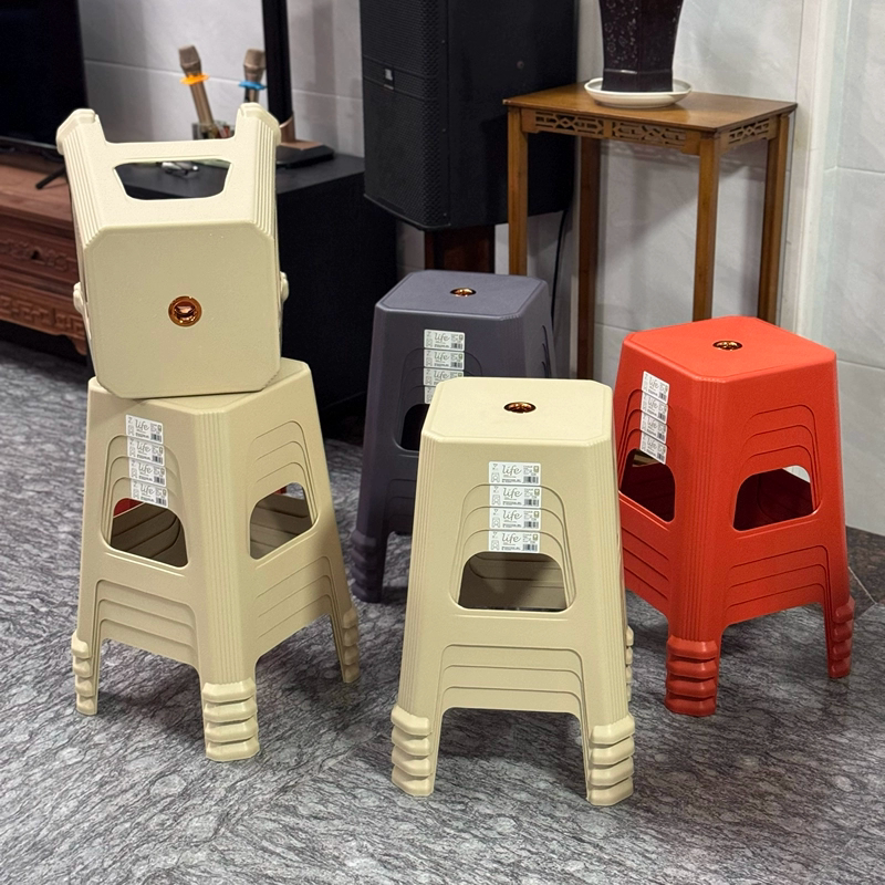塑料凳子家用加厚经济型朔料方板凳客厅餐桌登子椅子简易熟胶高凳