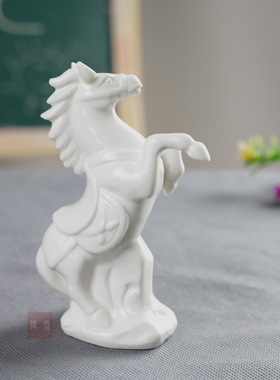 极速陶瓷白色马生肖动物酒柜摆件玄关家居饰品P客厅装饰品工艺礼