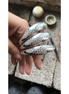 手工鱼形年有余银镯足999