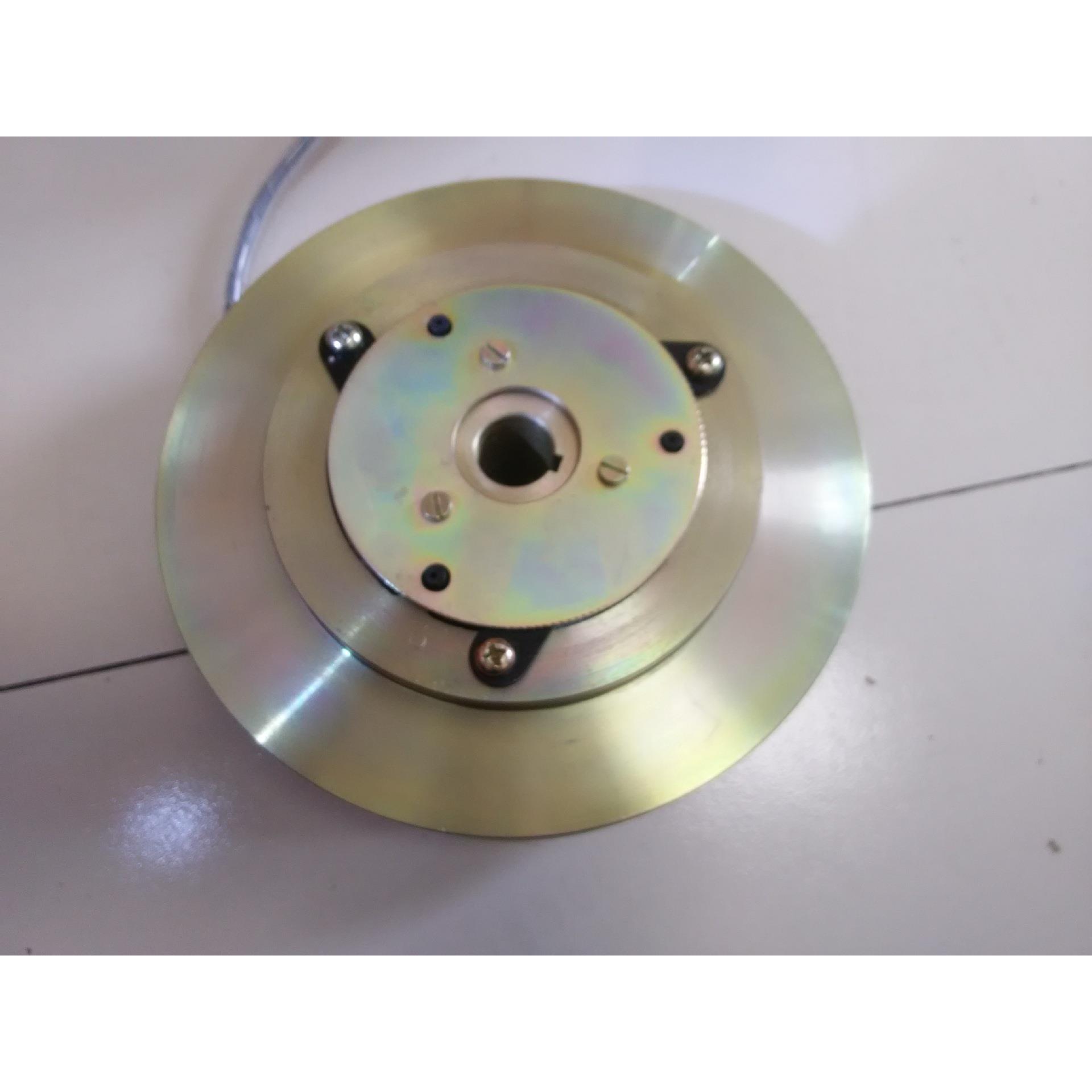 定做加工打药机压路机棉花机等农机用电磁离合器替代进口皮带轮盘