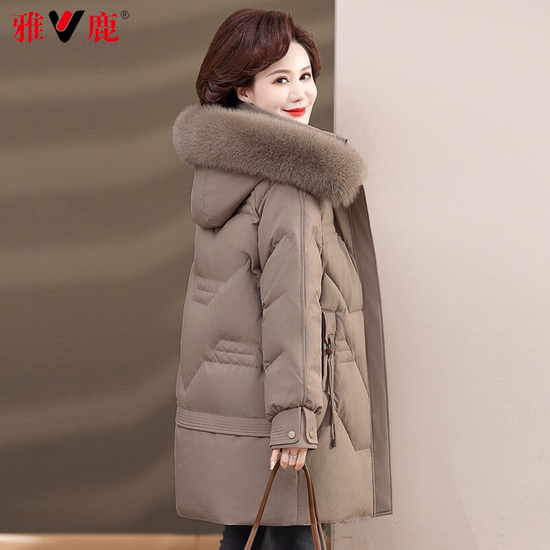 雅鹿中老年羽绒服女2026冬季新款大毛领加厚上衣服保暖妈妈装外套
