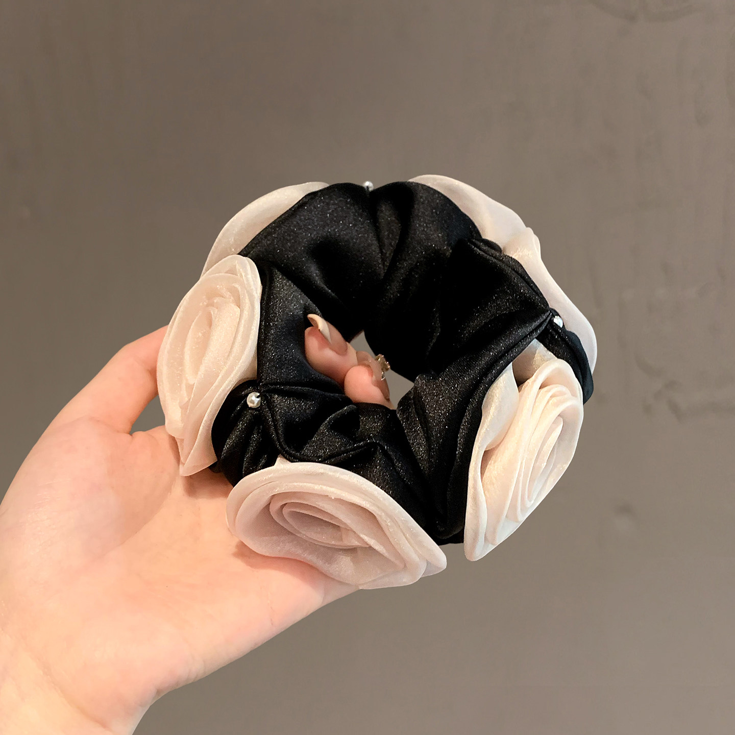 法式复古立体玫瑰花发圈优雅气质低马尾头花高级感优雅扎丸子头绳,饰品/流行首饰/时尚饰品新,发饰,淘宝优惠券,粉丝福利购,淘宝优惠卷