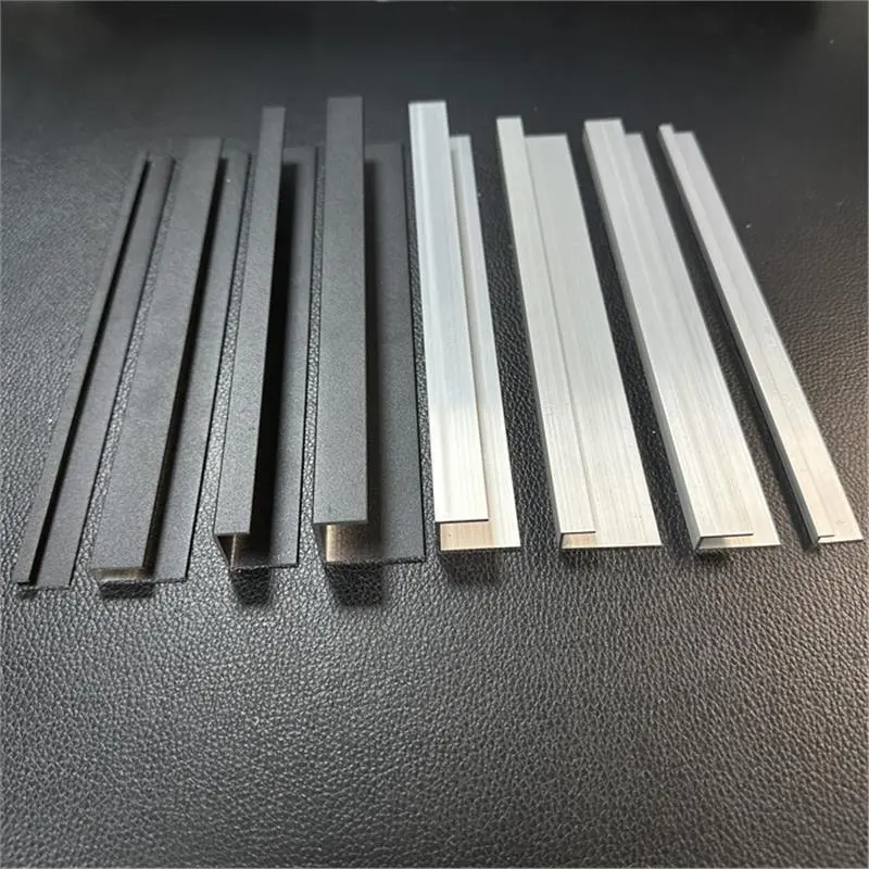 铝合金不等边U型槽标示牌挂画