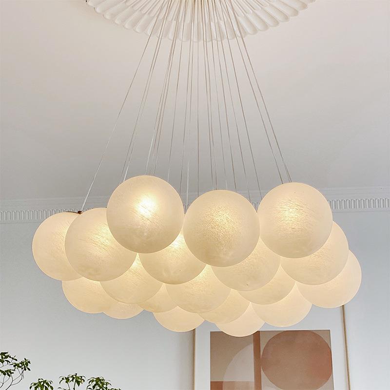 星球灯泡泡球吊灯奶油风灯饰法式轻奢客厅卧室灯具魔豆云朵月球灯