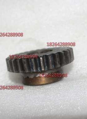 极速立钻配件常州大河机Z5125tZ5132立钻121102B齿轮Z28齿花键6-3