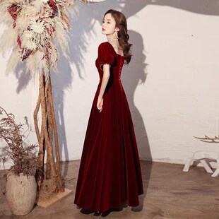 胖mQm法式 遮肚酒红色礼服新款 订婚裙子回 敬酒服新娘便装 极速大码