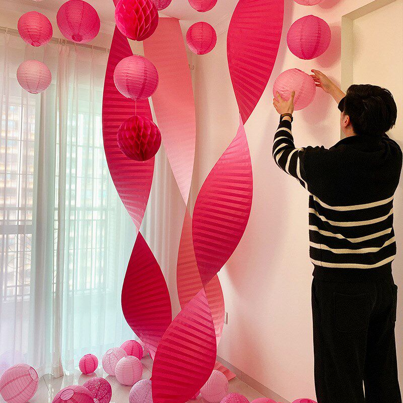 新品结婚房瀑布灯笼挂串客厅卧室装饰挂件喜庆红R喜字折纸中式婚