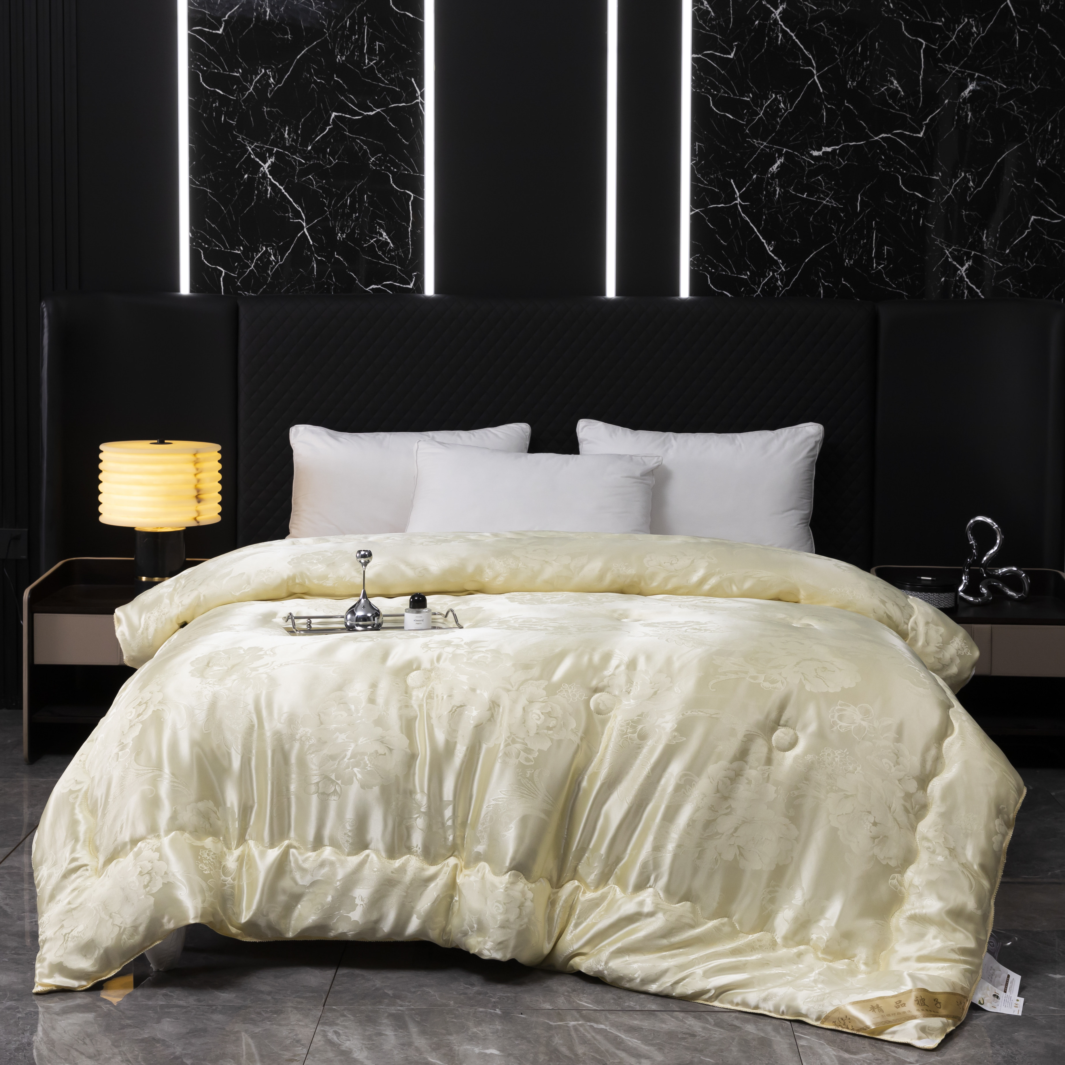 无印独白2025新款提花蚕蛹蛋白被子保暖春秋被被芯单双人学生FN3,床上用品,蚕丝被,淘宝优惠券,粉丝福利购,淘宝优惠卷