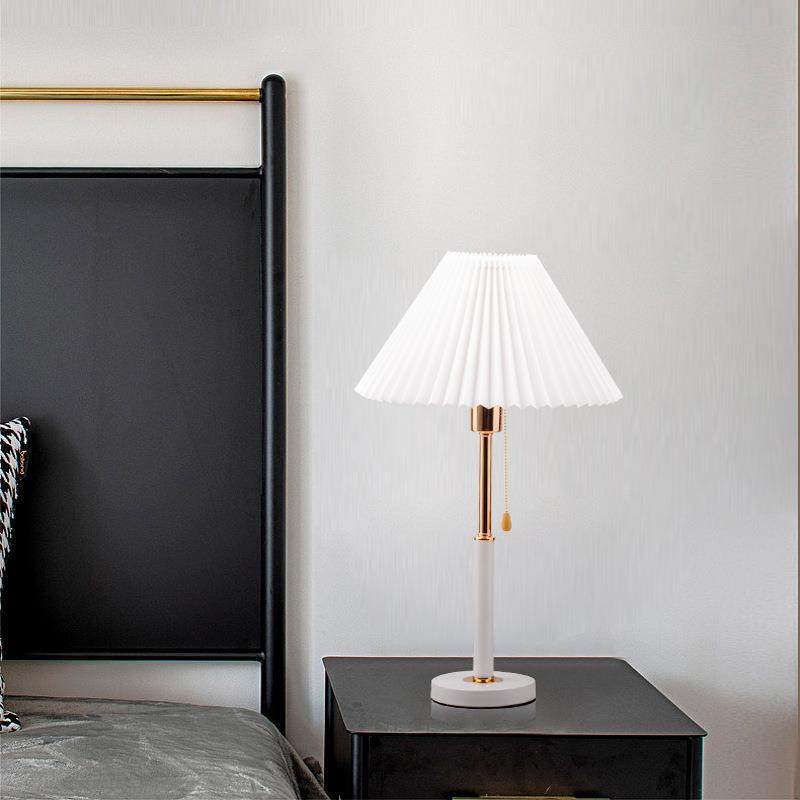 简约现代轻奢酒店别墅台灯北欧民宿书房客厅阅读卧室床头柜灯跨境,玩具/童车/益智/积木/模型,毛绒/玩偶/公仔/布艺类玩具,淘宝优惠券,粉丝福利购,淘宝优惠卷