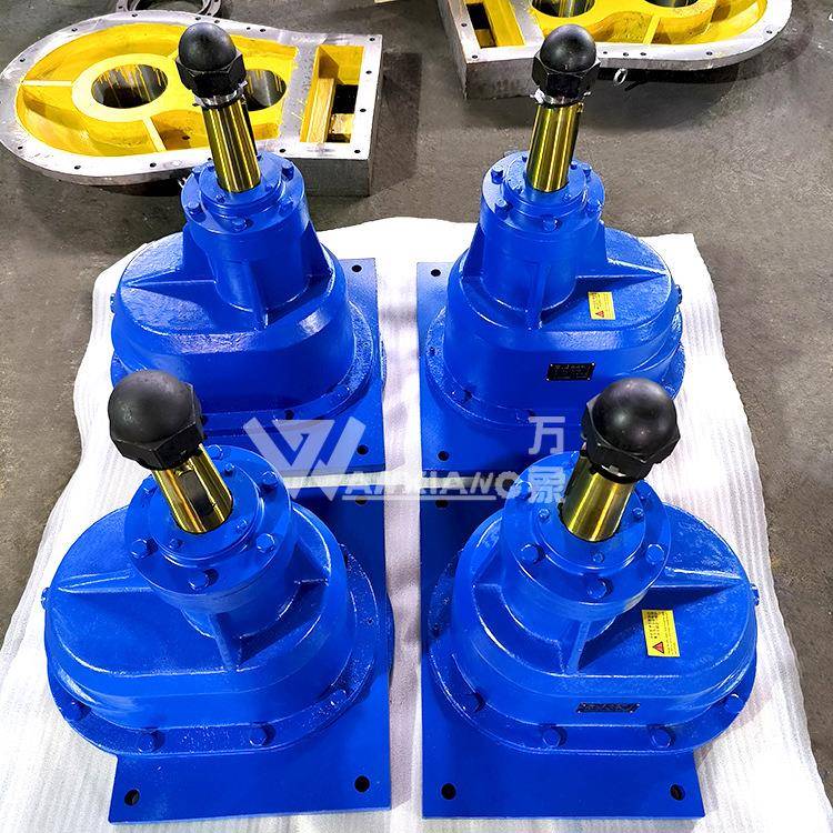 200转风机LJ3-7.35-45W冷却塔减速机BLJ2冷却塔减速器立式