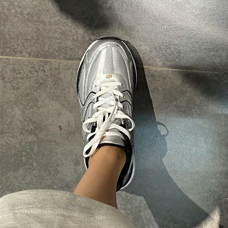 贵人鸟女鞋运动鞋正品休闲鞋旅游跑步鞋女夏秋季新款四季C12X10