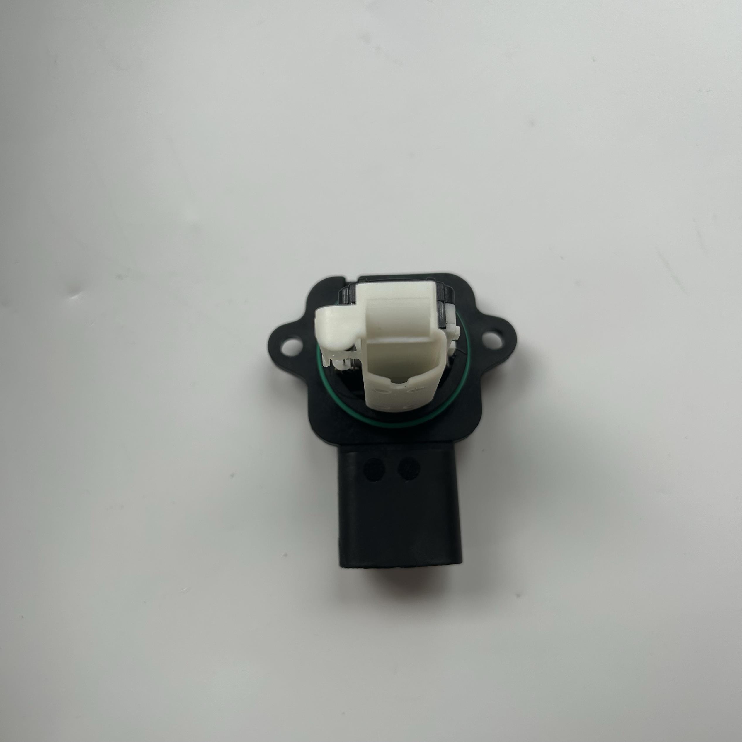 5WK975222.8空气流量计传感器进气压力4984760