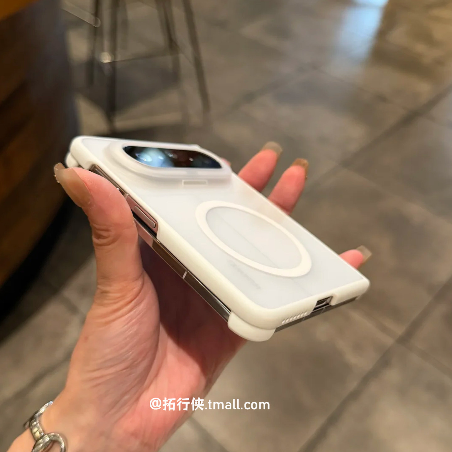 高级白色护甲壳适用华为Pura X MAX手机壳磁吸充电保护壳puraXmax双中轴保护套超薄防摔肤感防指纹新款硬外壳