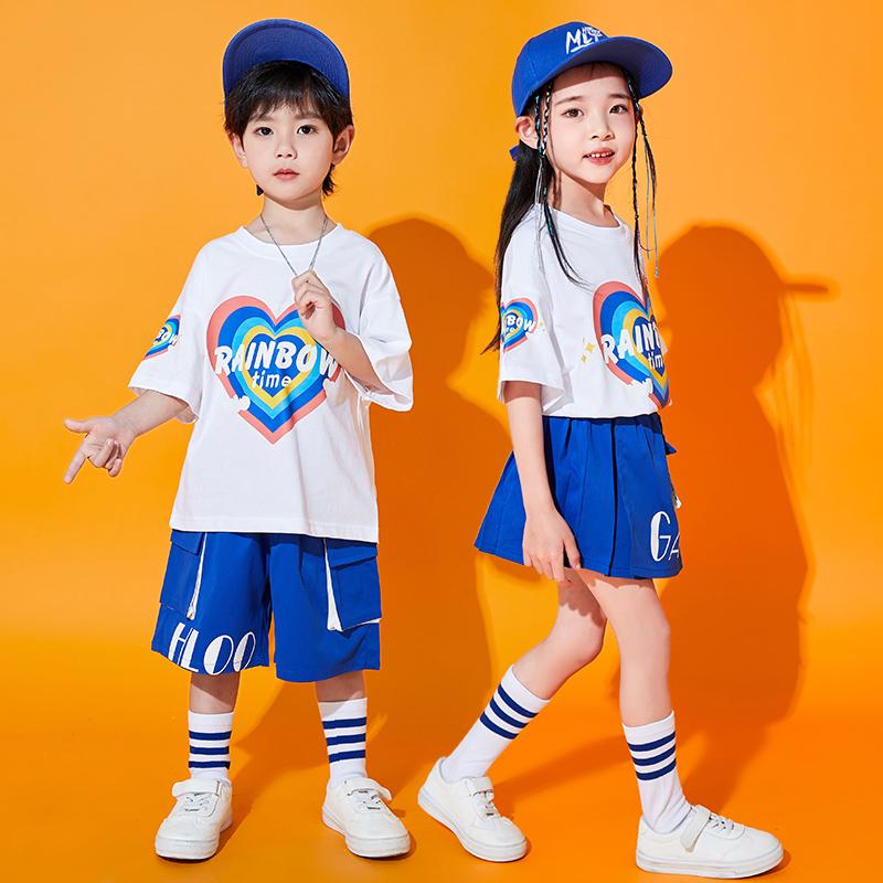幼儿园六一舞蹈合唱表演