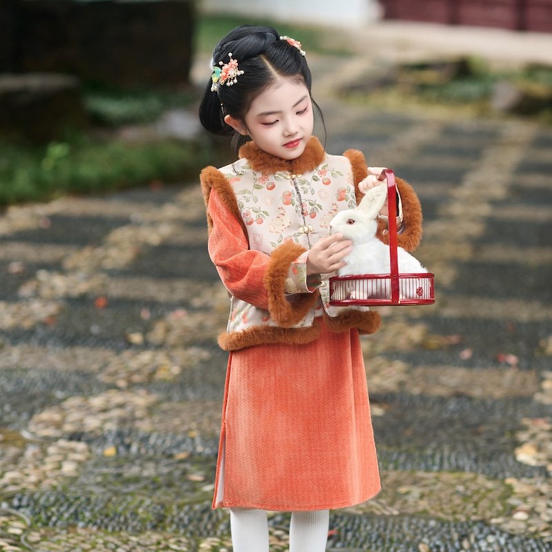 女童新中式加绒旗袍套装秋冬柿柿如意提花马甲连衣裙两件套拜年服