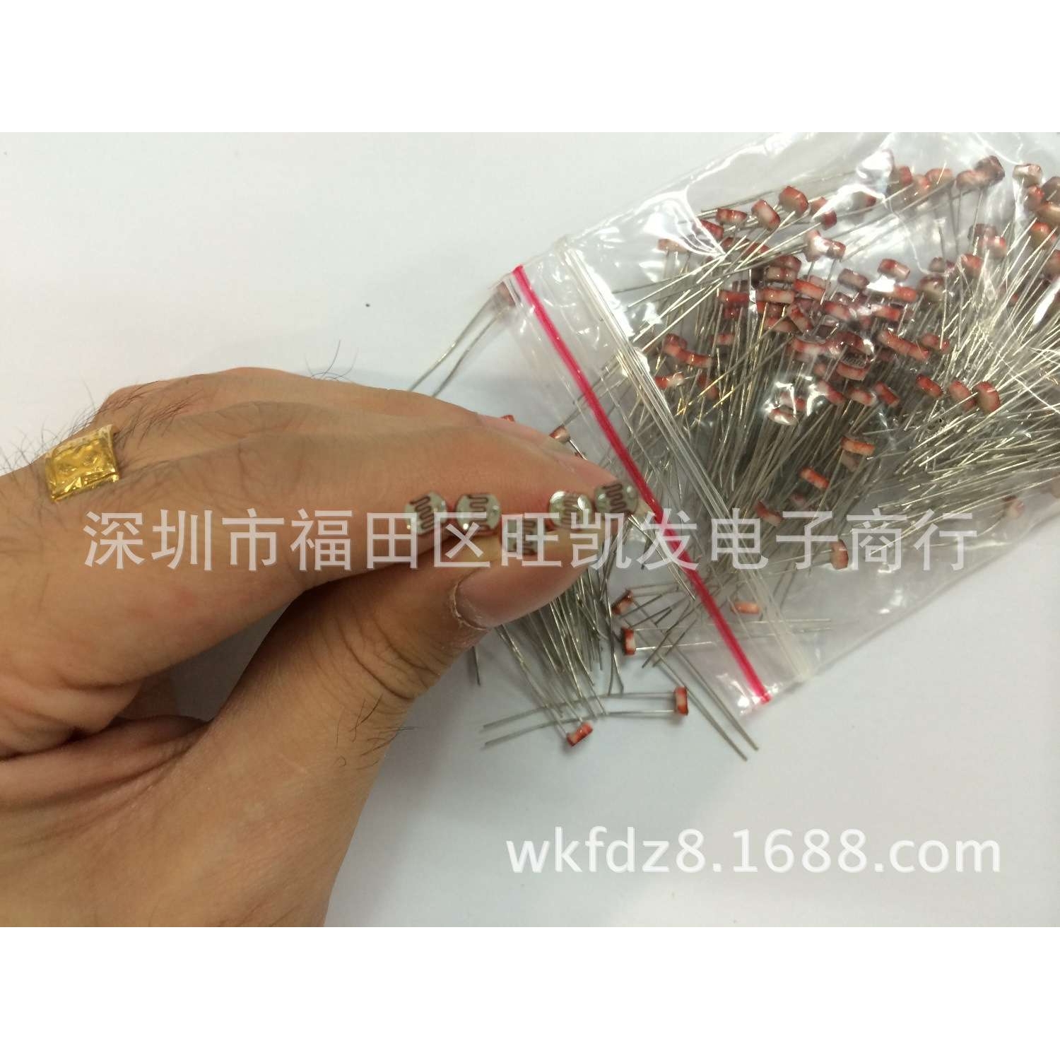 CDS光敏电阻GL5516/5528/5537/5539/5549/5516/5626/5637/5649