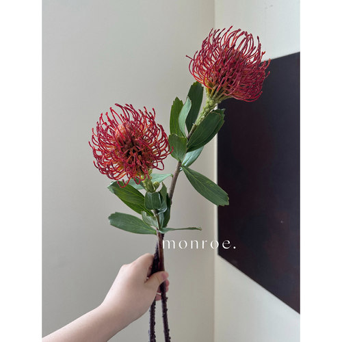 红色针垫花仿真花束婚礼摆件